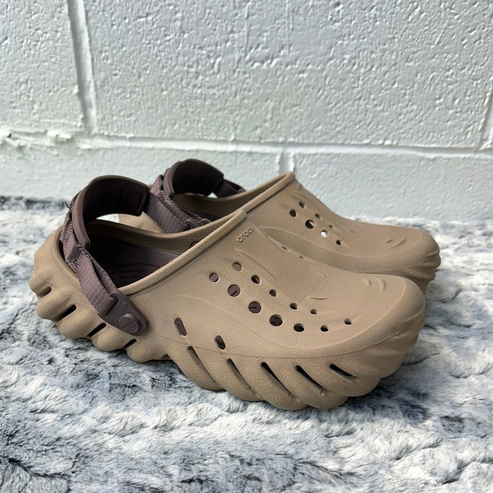 Crocs Echo Clog Latte Tan Brown Sporty Streetwear / Womens 8